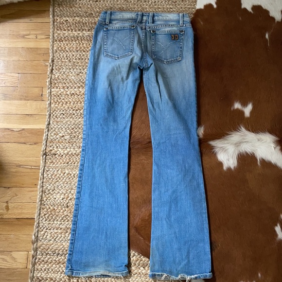 Joe’s Jeans Light Wash, size 26 - Picture 9 of 11